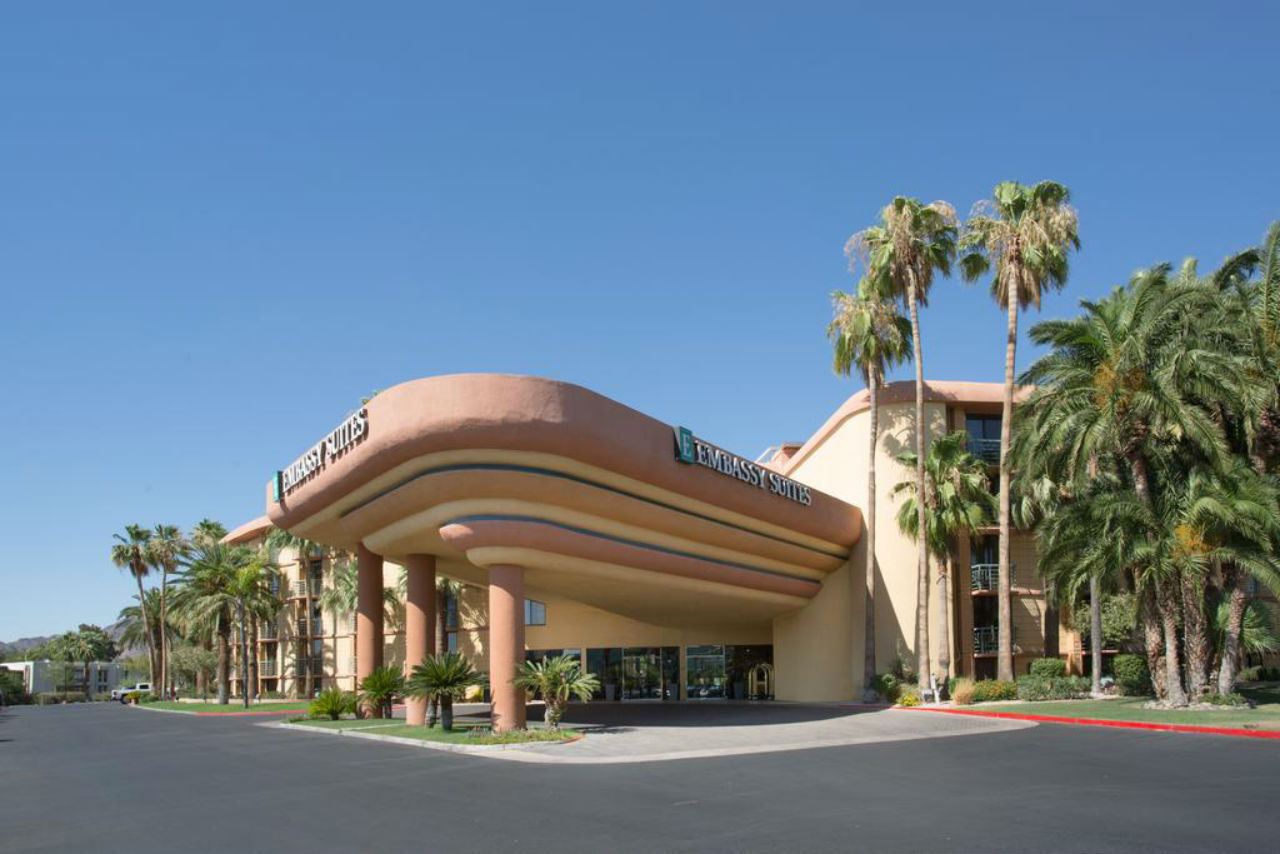 Embassy Suites By Hilton Phoenix Biltmore Exterior photo